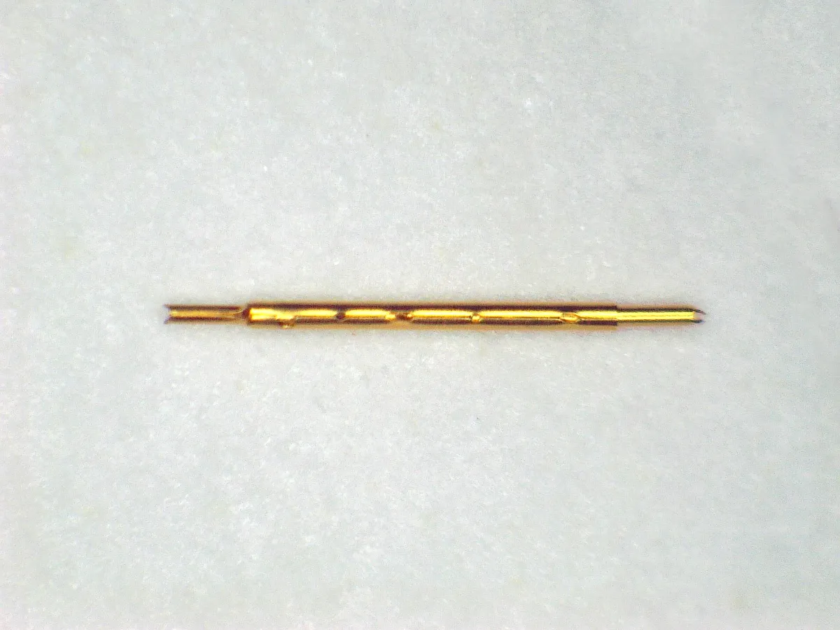 プローブ量産品外径：Φ0.31mm